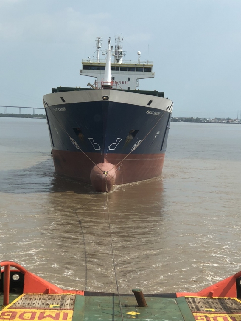 TCM cứu hộ tàu Phúc Khánh tại Đà Nẵng
