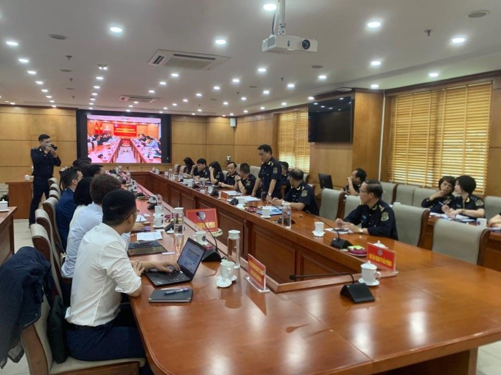 TCM attends the meeting between EuroCham's Transportation & Logistics Committee and Haiphong Customs Department 