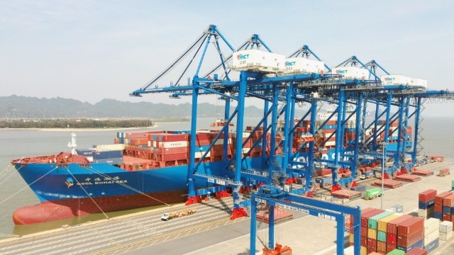 TCM welcomes mother vessel CSCL BOHAI SEA (335m) to TC-HICT