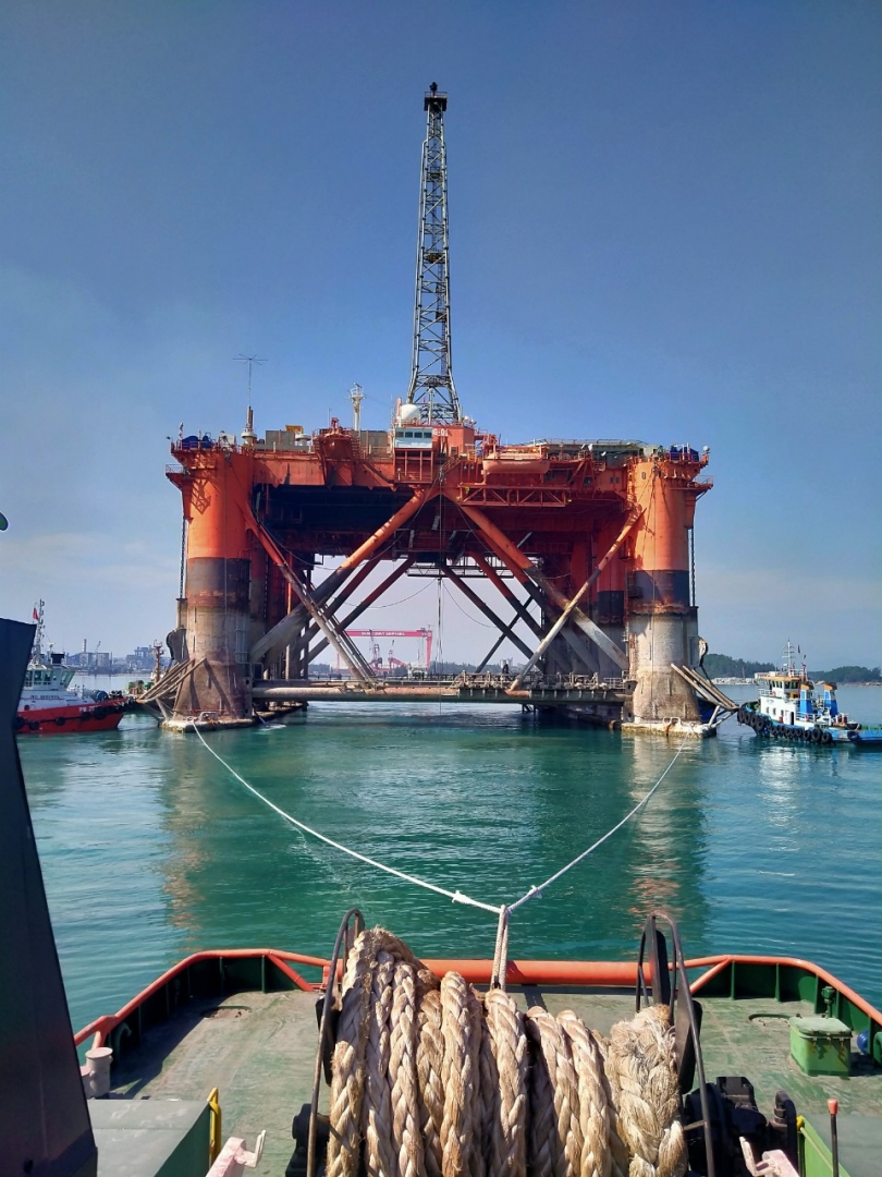 TCM assists Dai Hung oil rig and promotes emergency assistance service